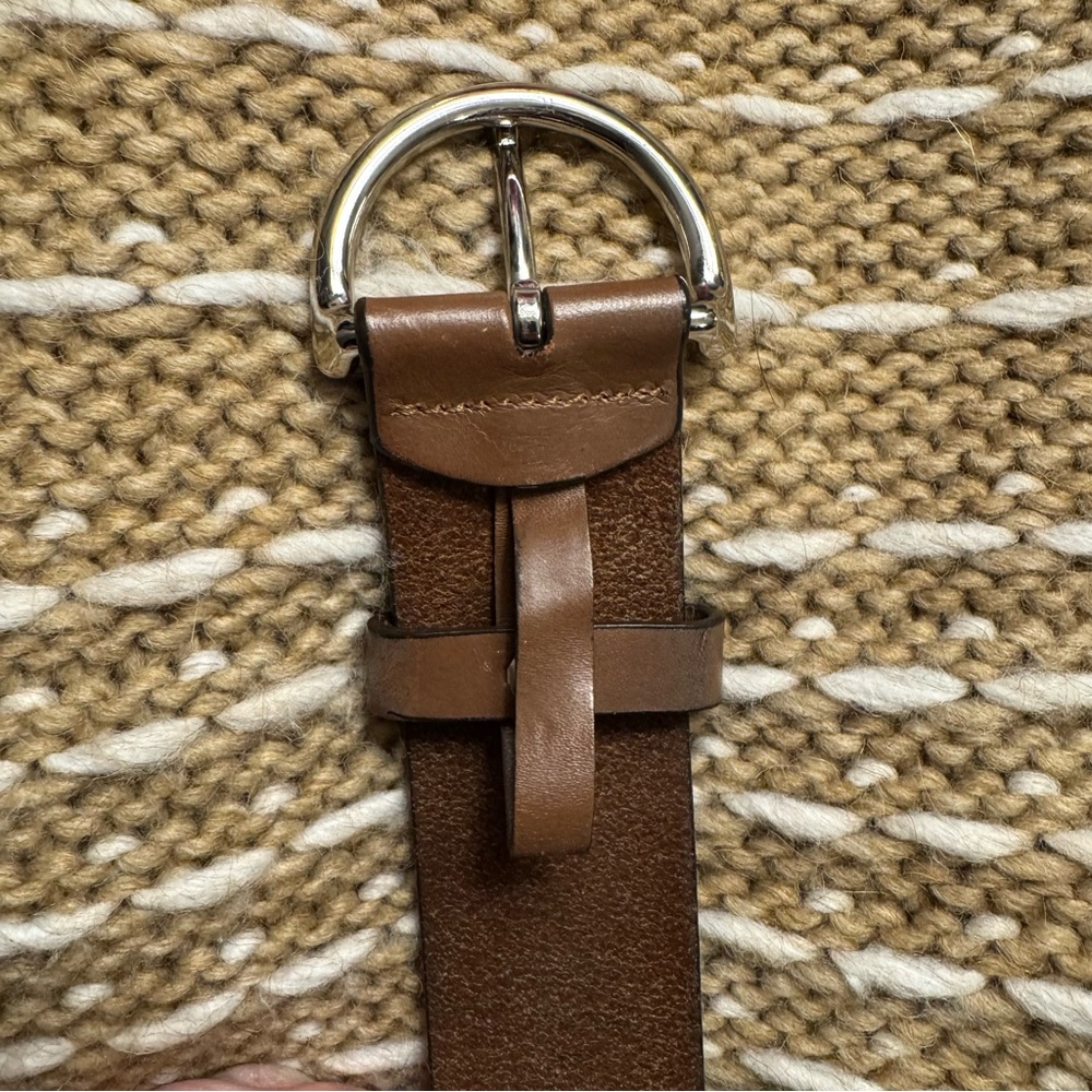 Vintage COACH - Leather Grommet Belt - Brown with Silver Buckle - Size Large - Picture 5 of 10